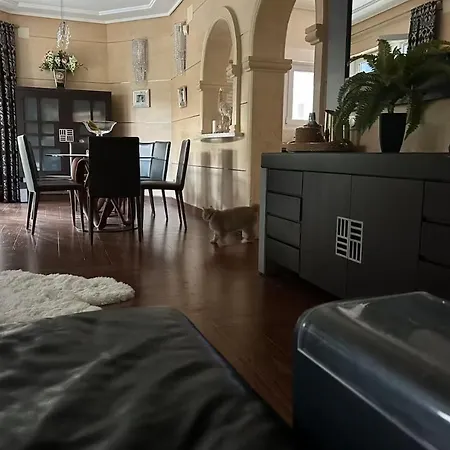 Lujosa De 3 Con Piscina Ferienhaus *
